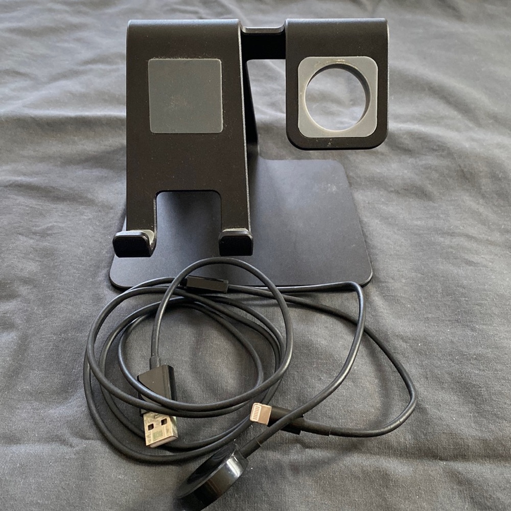 iPhone aAnd Apple Watch Charger